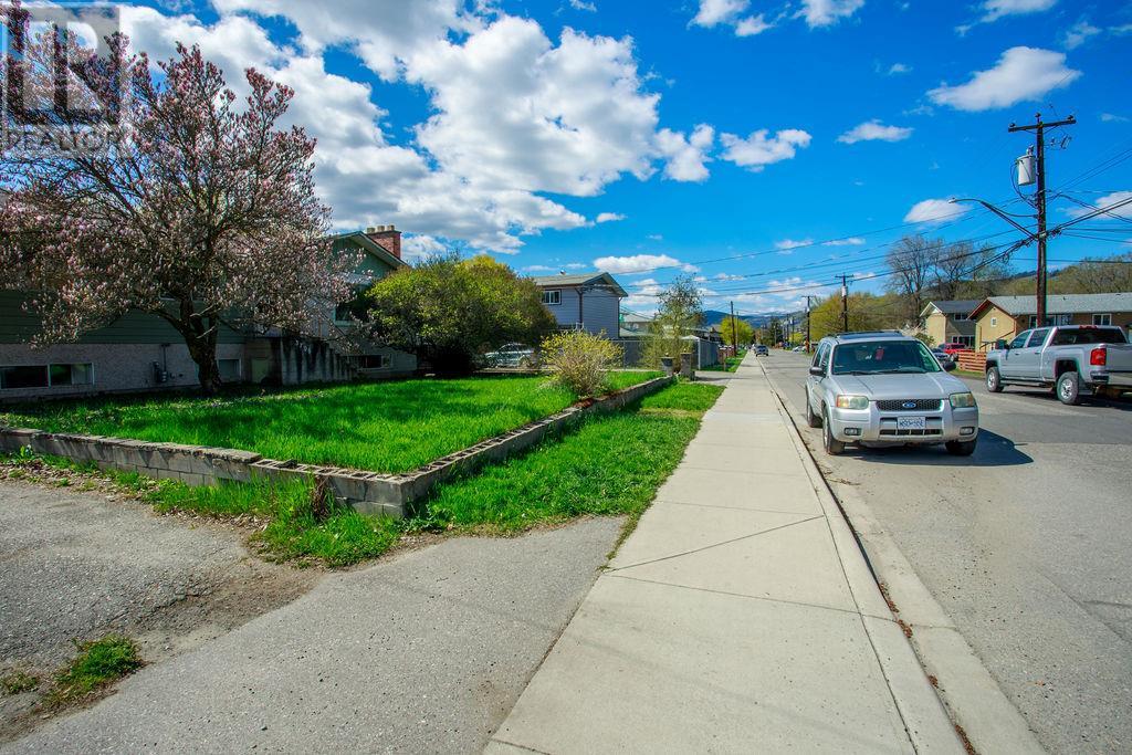 3706 24 AVENUE - Image 19