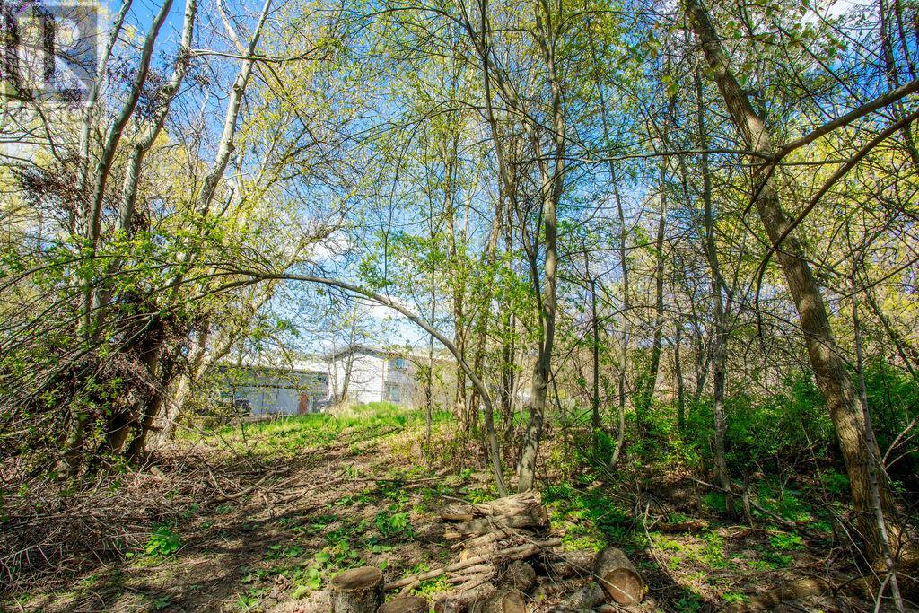3706 24 AVENUE - Image 10