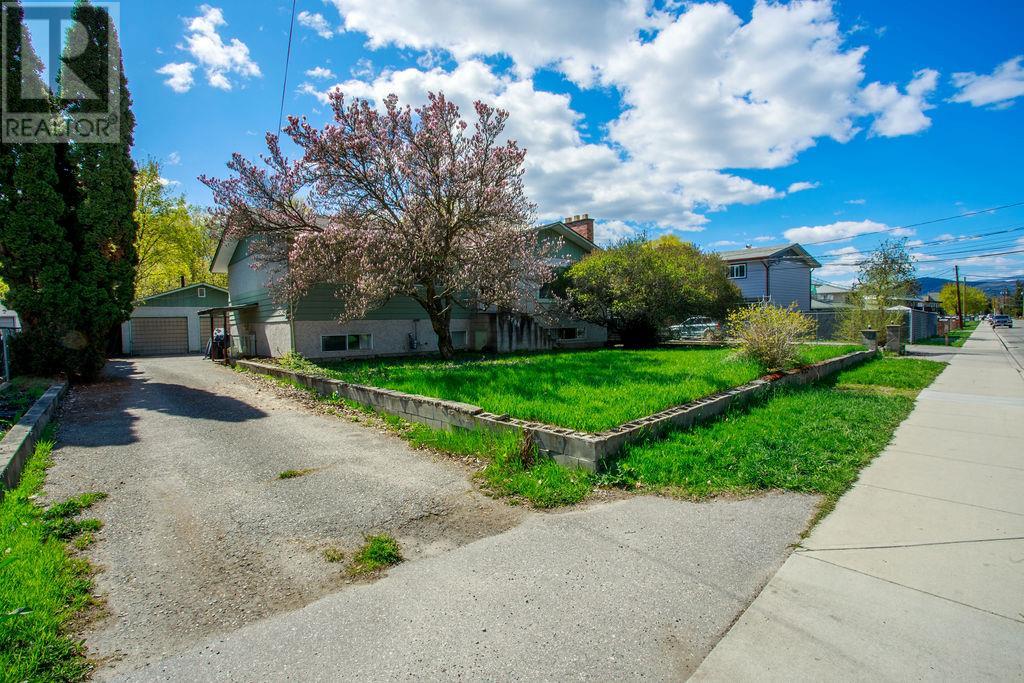 3706 24 AVENUE - Image 18