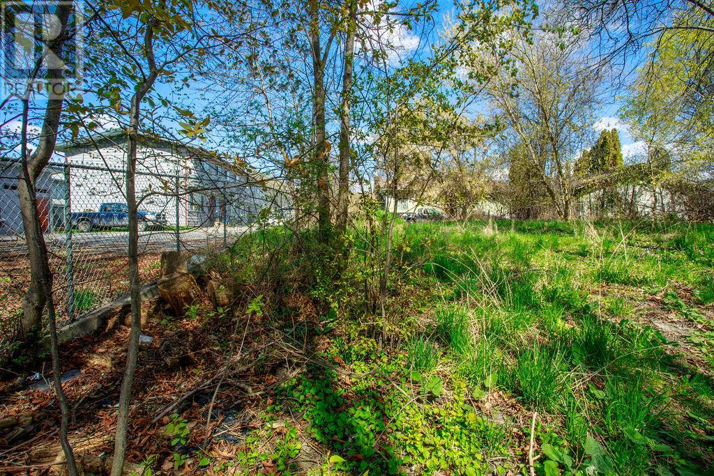 3706 24 AVENUE - Image 27