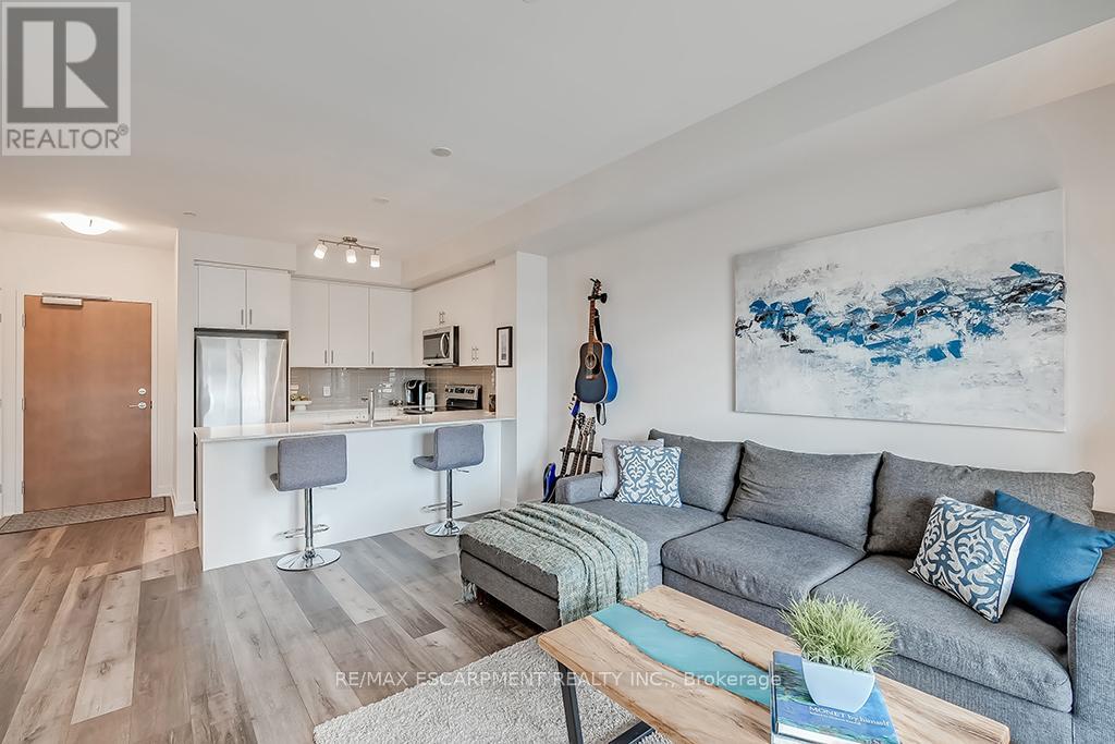 Photo 19 of 502 320 Plains Road E, Burlington ON