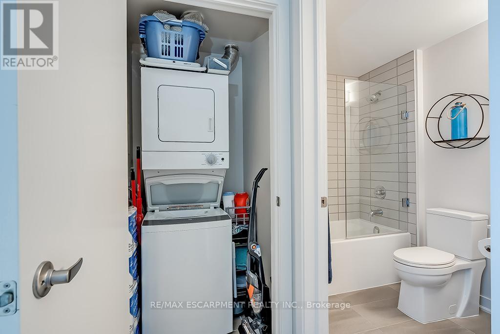 Photo 26 of 502 320 Plains Road E, Burlington ON