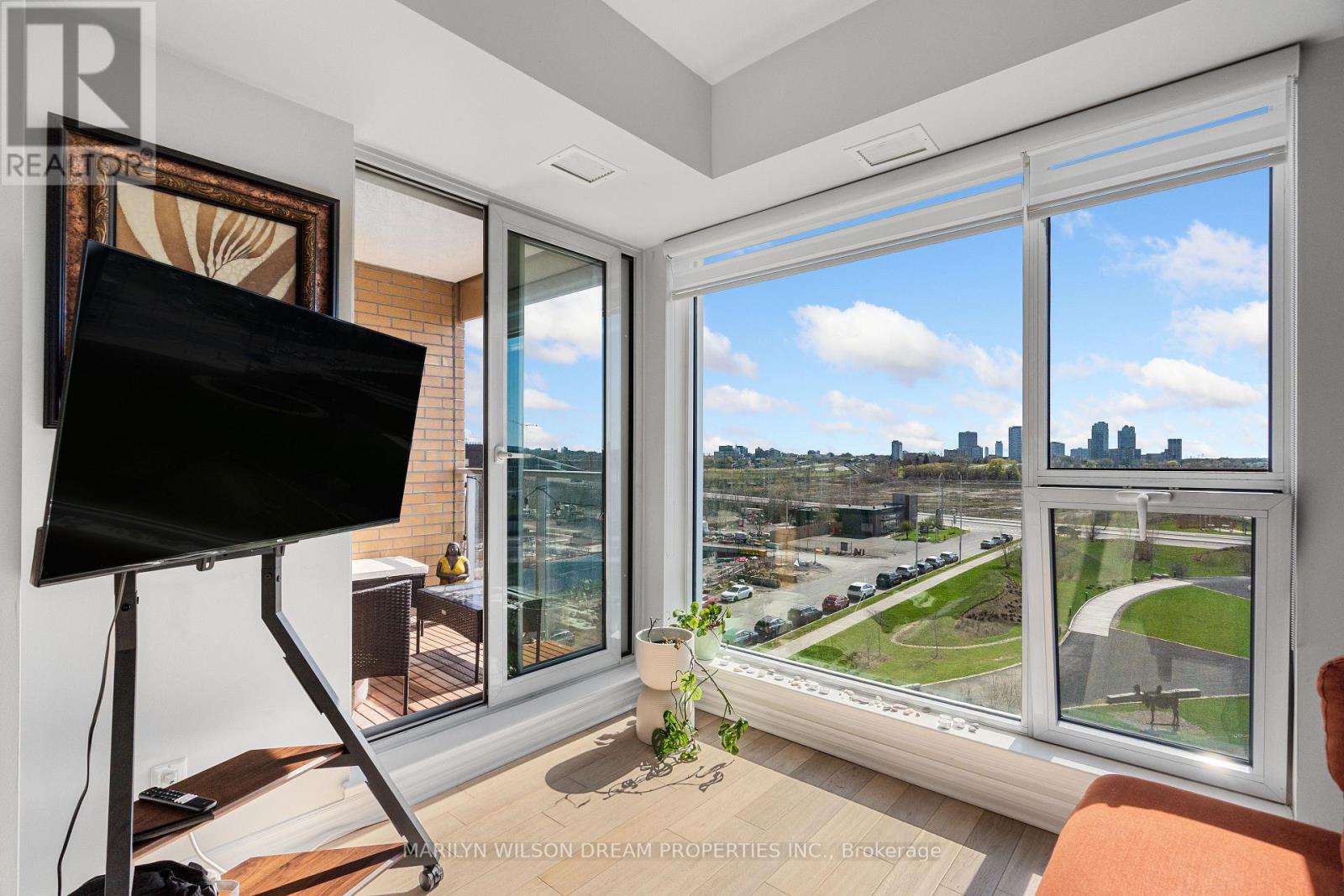 Photo 15 of 613 250 Lett Street, Ottawa ON
