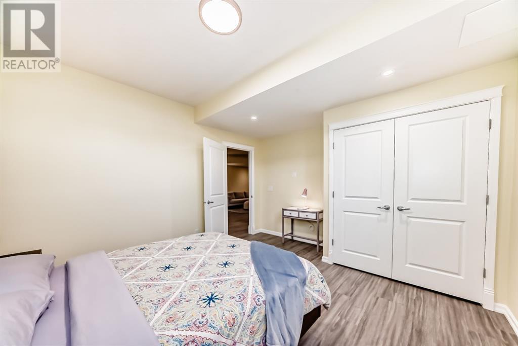 102 Crawford Drive, Cochrane, Alberta