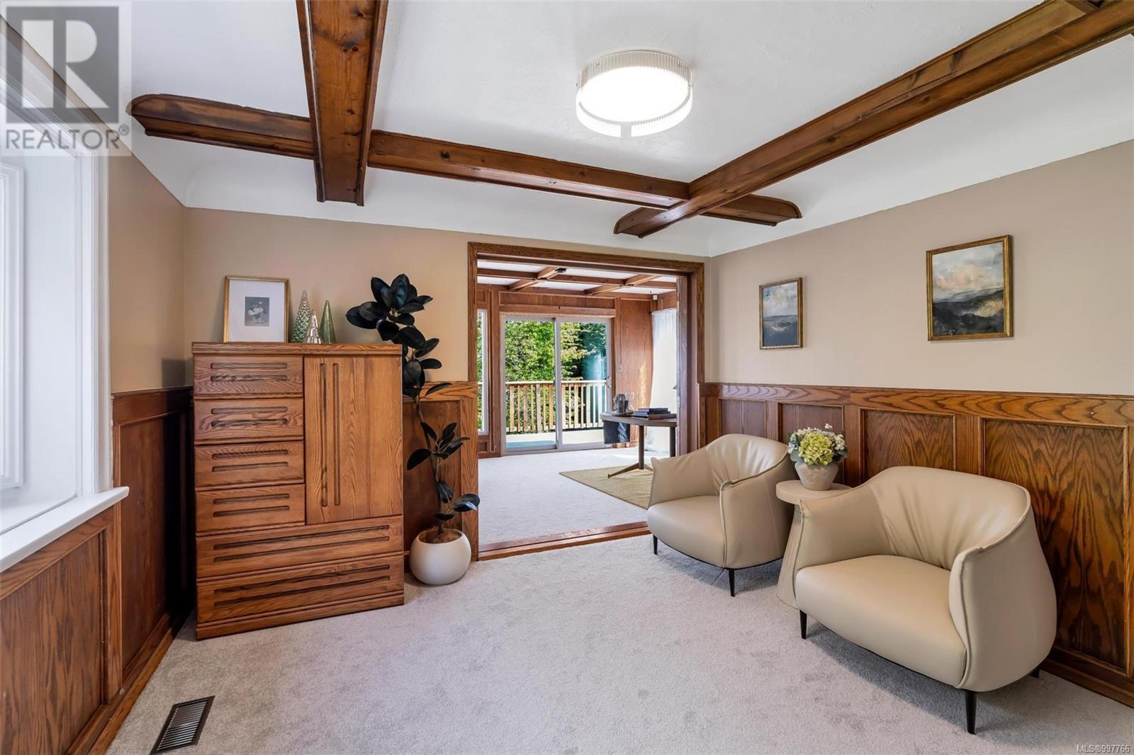Photo 16 of 1498 Derby Rd, Saanich BC