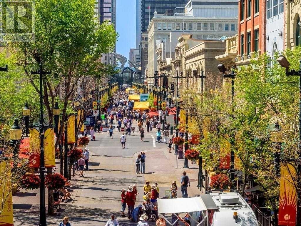 Single Family House for Sale in    Avenue SE Downtown Commercial Core Calgary 