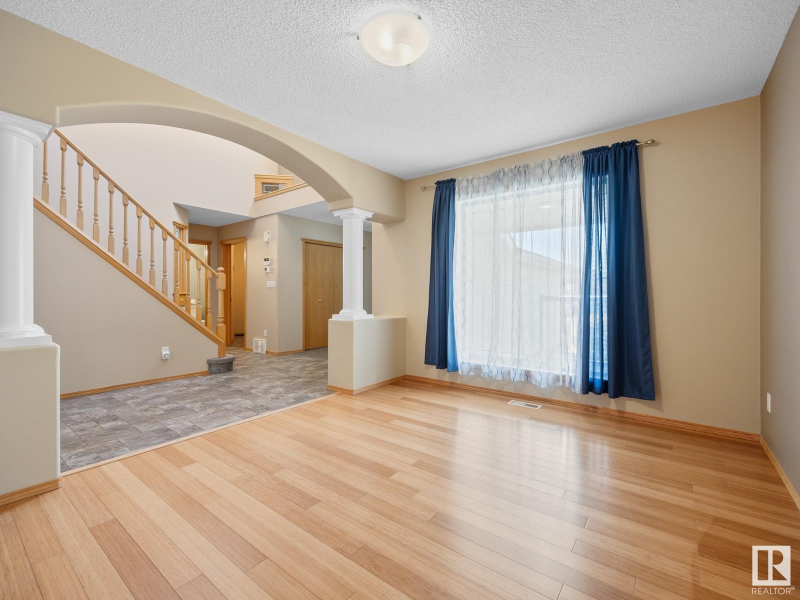 10414 182A AV NW, Edmonton
