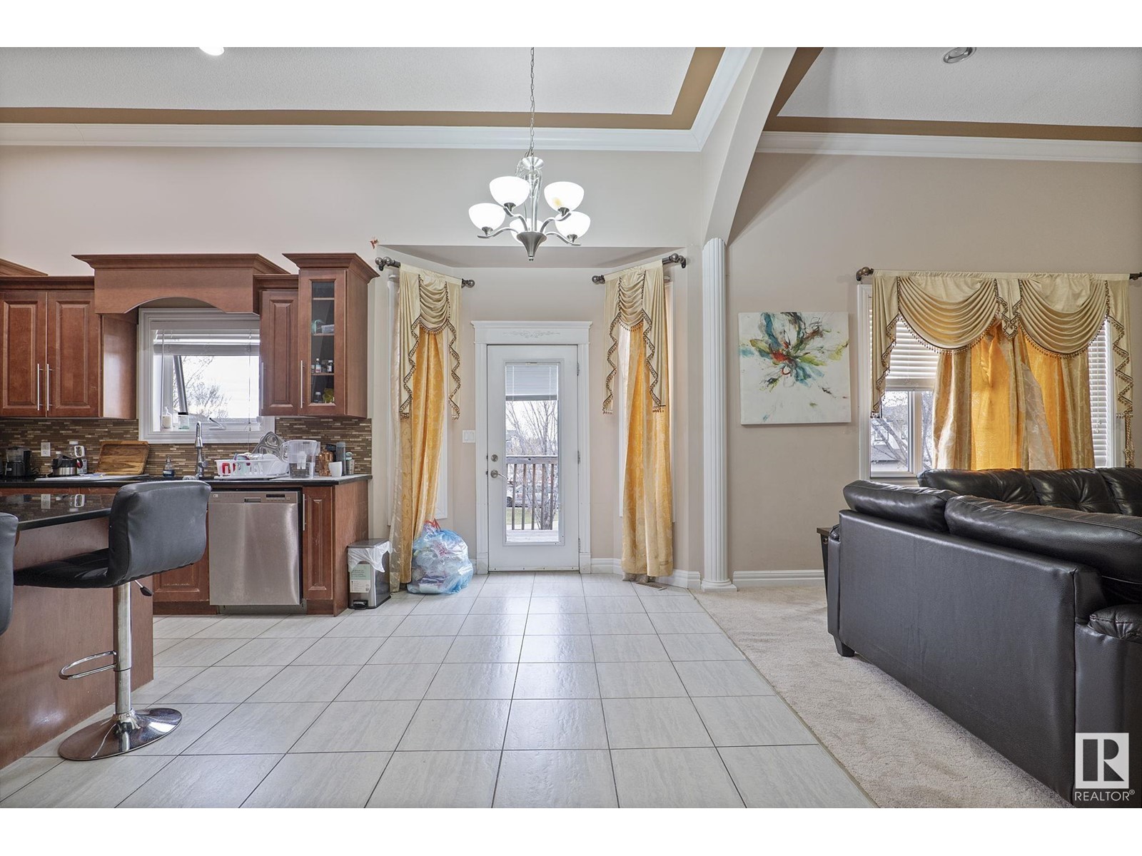 2608 31 Street NW, Edmonton