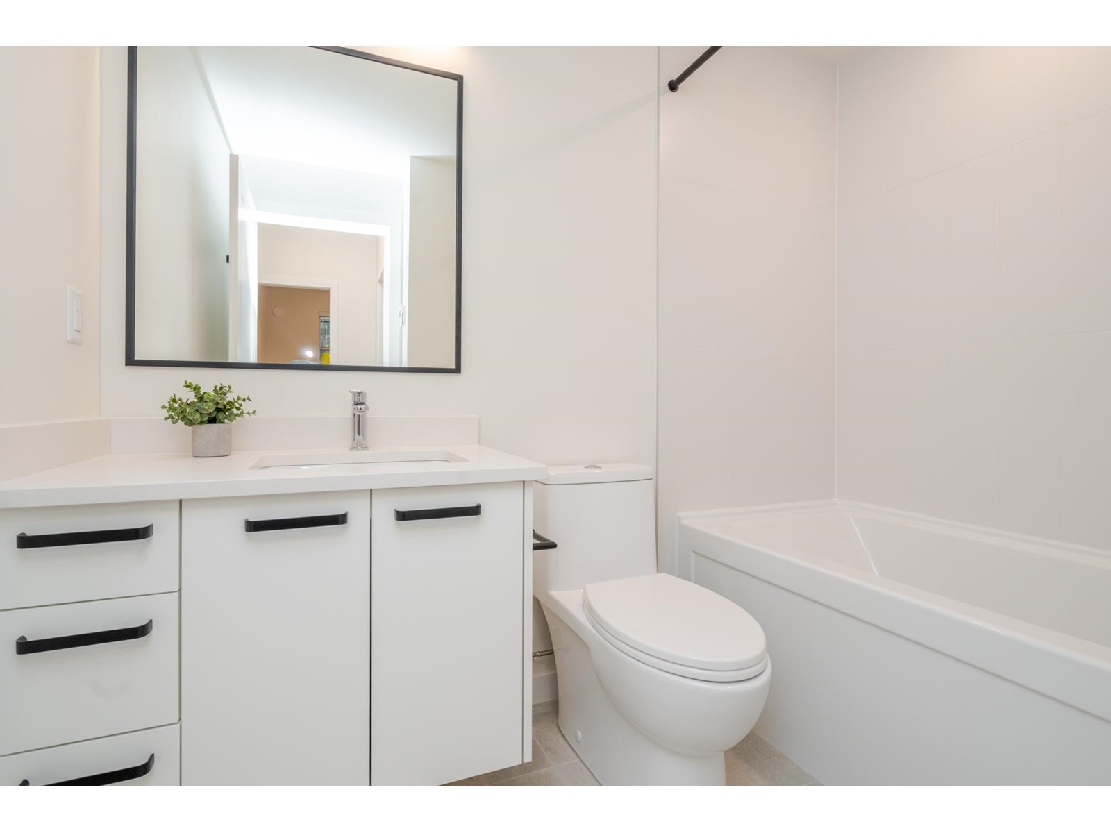 202 33920 BEST AVENUE, Mission real estate listing R2989379