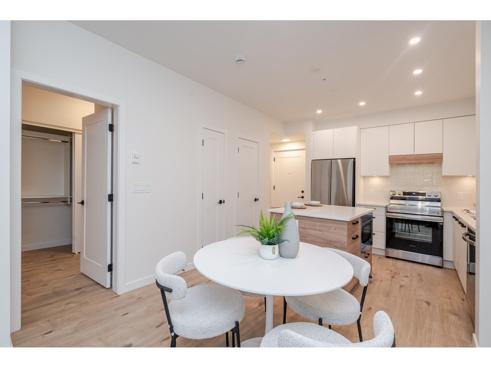 202 33920 BEST AVENUE, Mission real estate listing R2989379