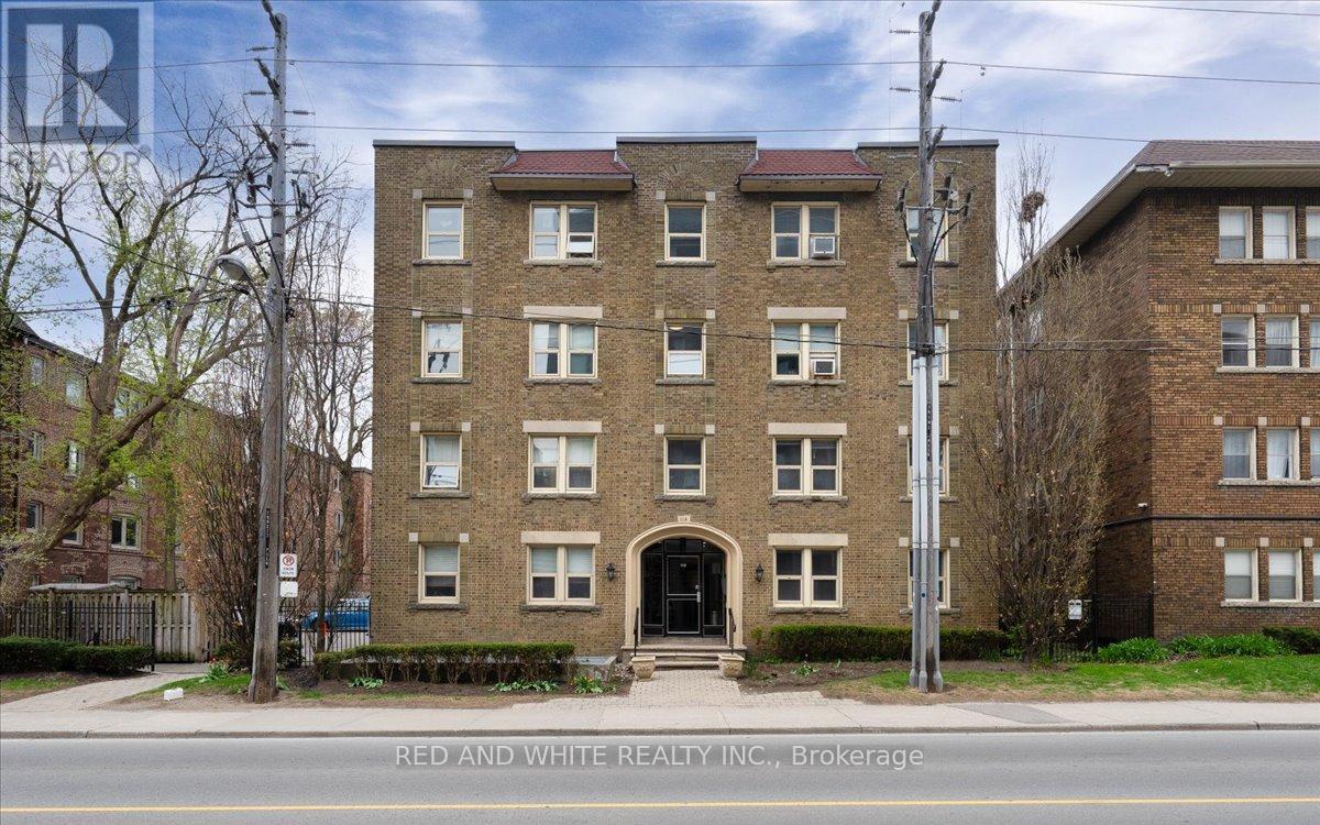 Photo 2 of 103 114 Vaughan Road, Toronto ON