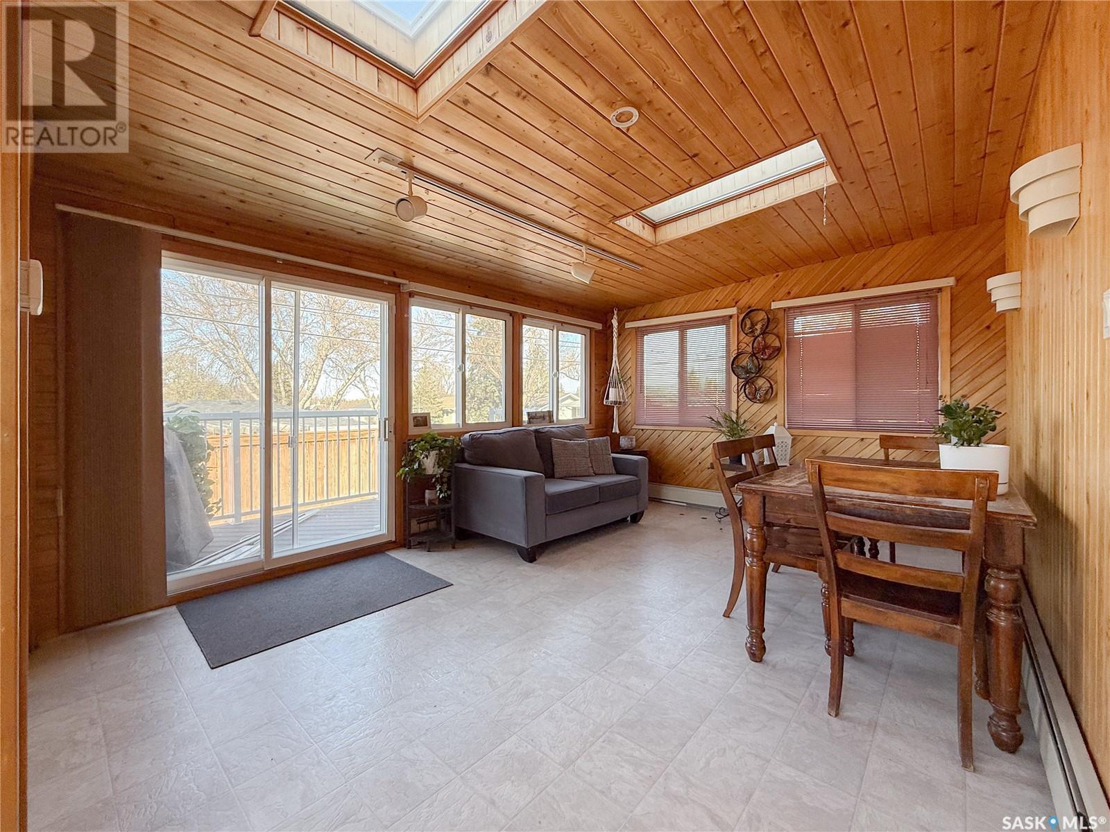 Photo 32 of 11 Conlin Drive, Swift Current SK