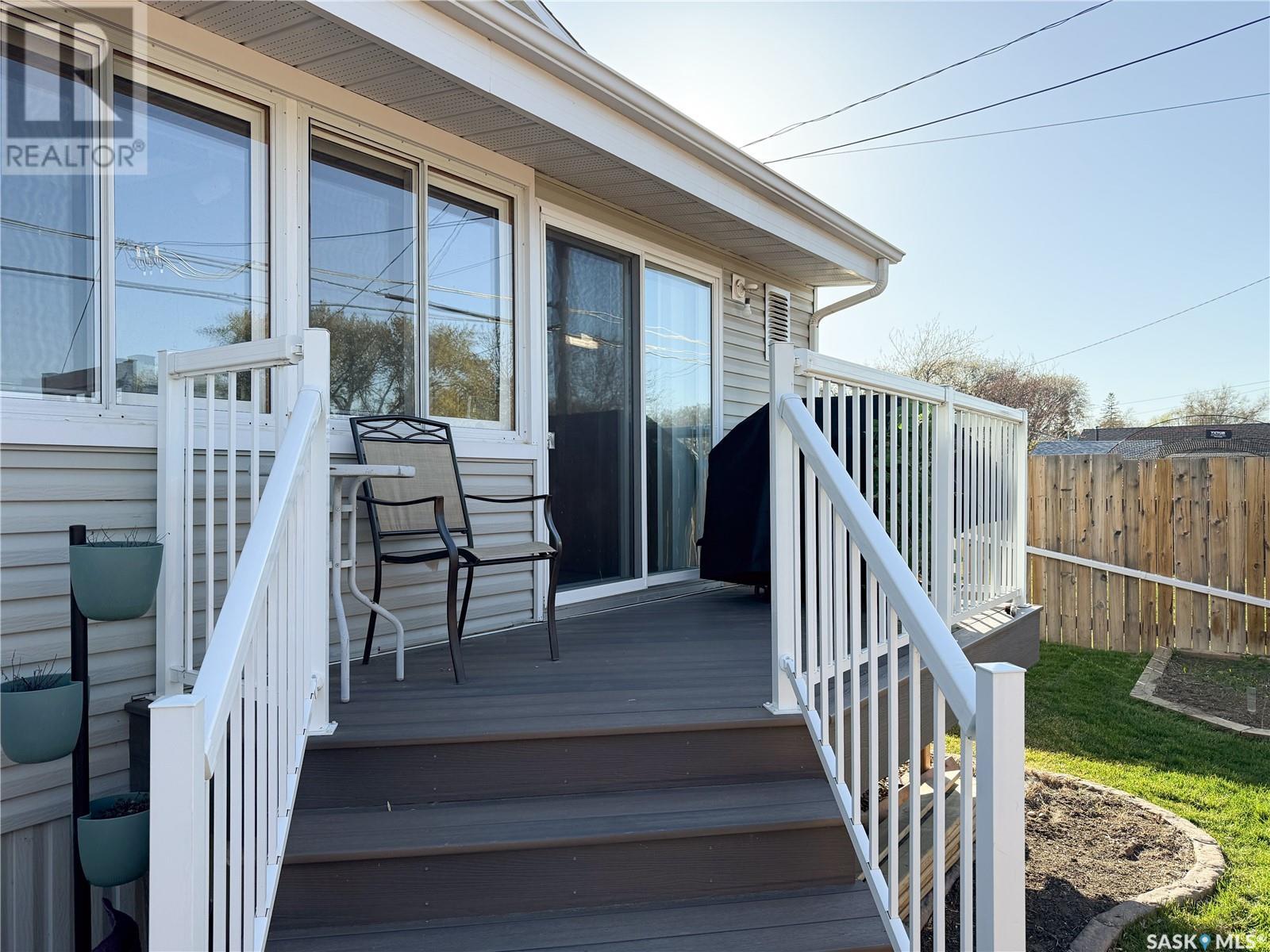 Photo 40 of 11 Conlin Drive, Swift Current SK