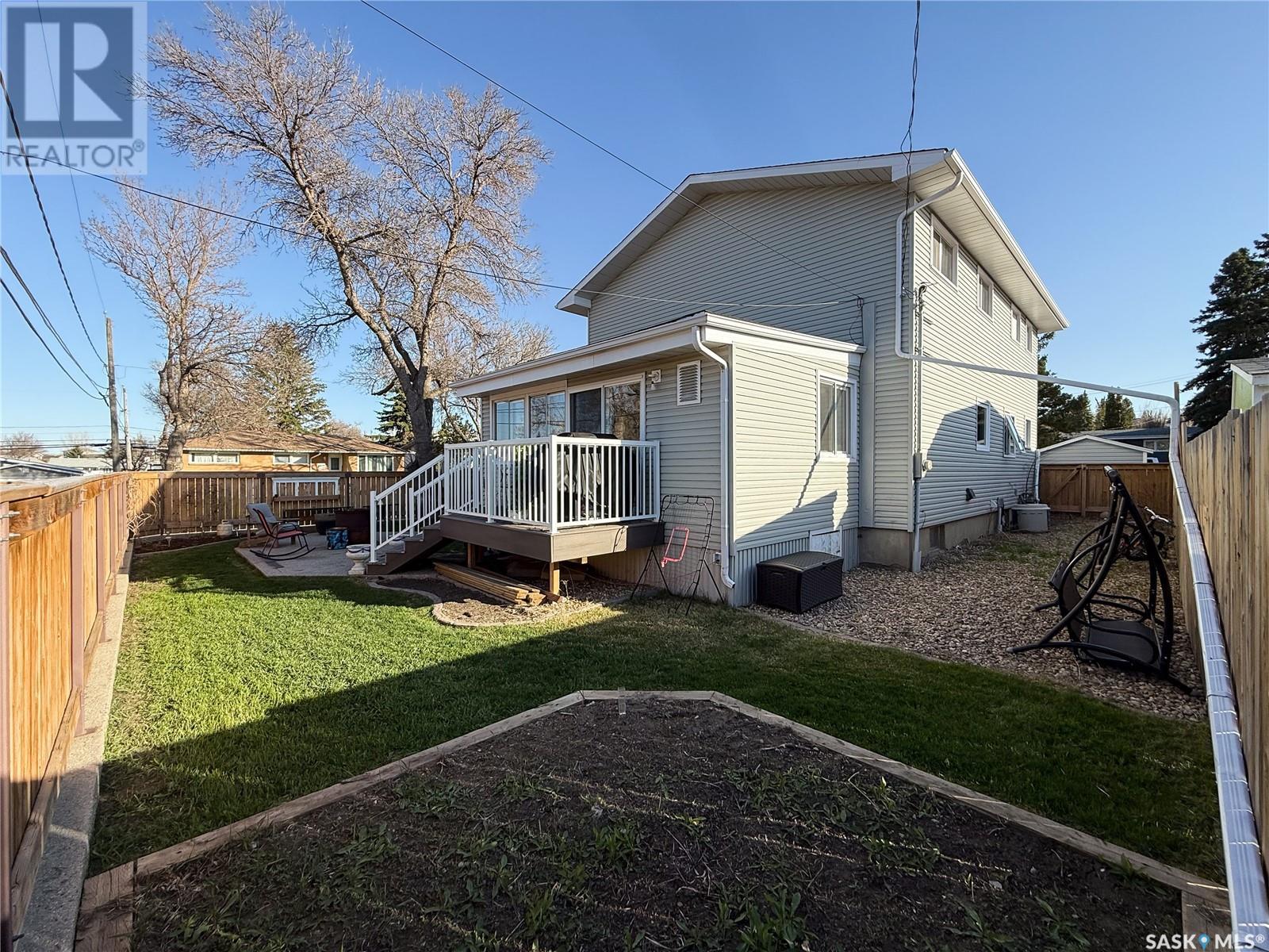 Photo 29 of 11 Conlin Drive, Swift Current SK