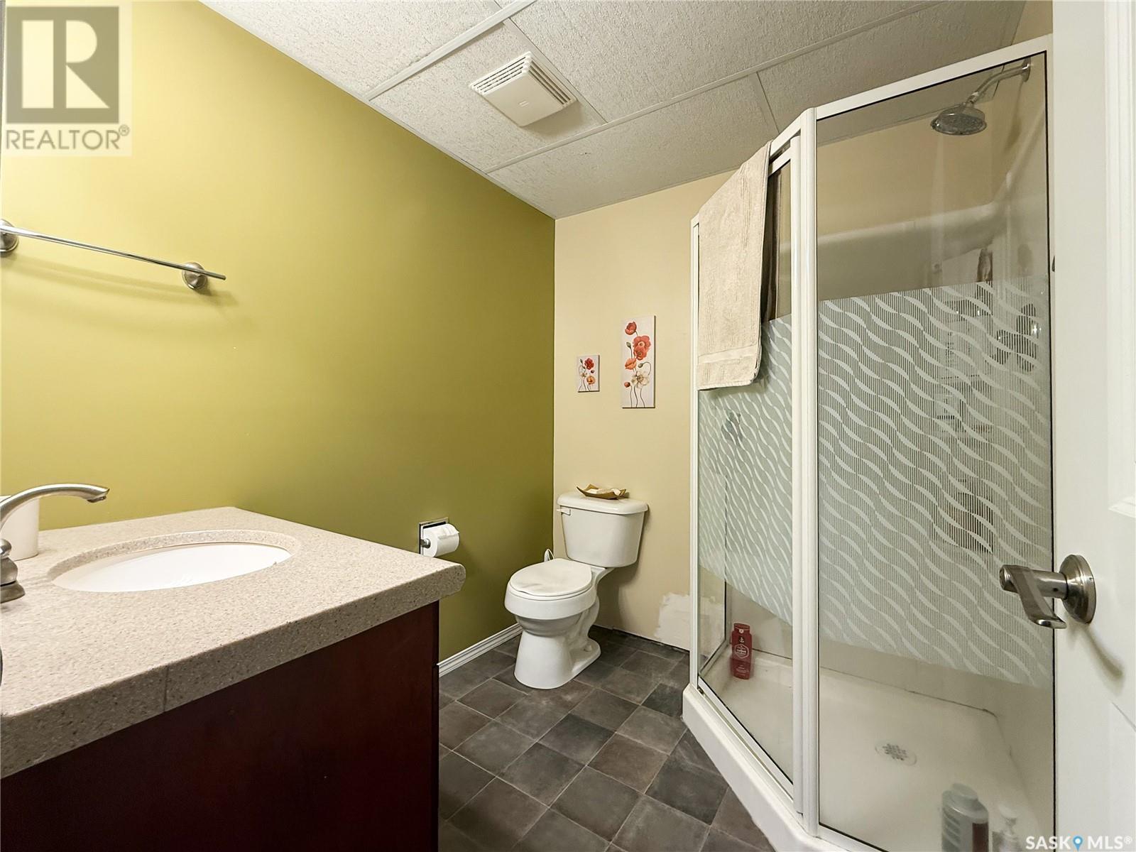 Photo 10 of 11 Conlin Drive, Swift Current SK