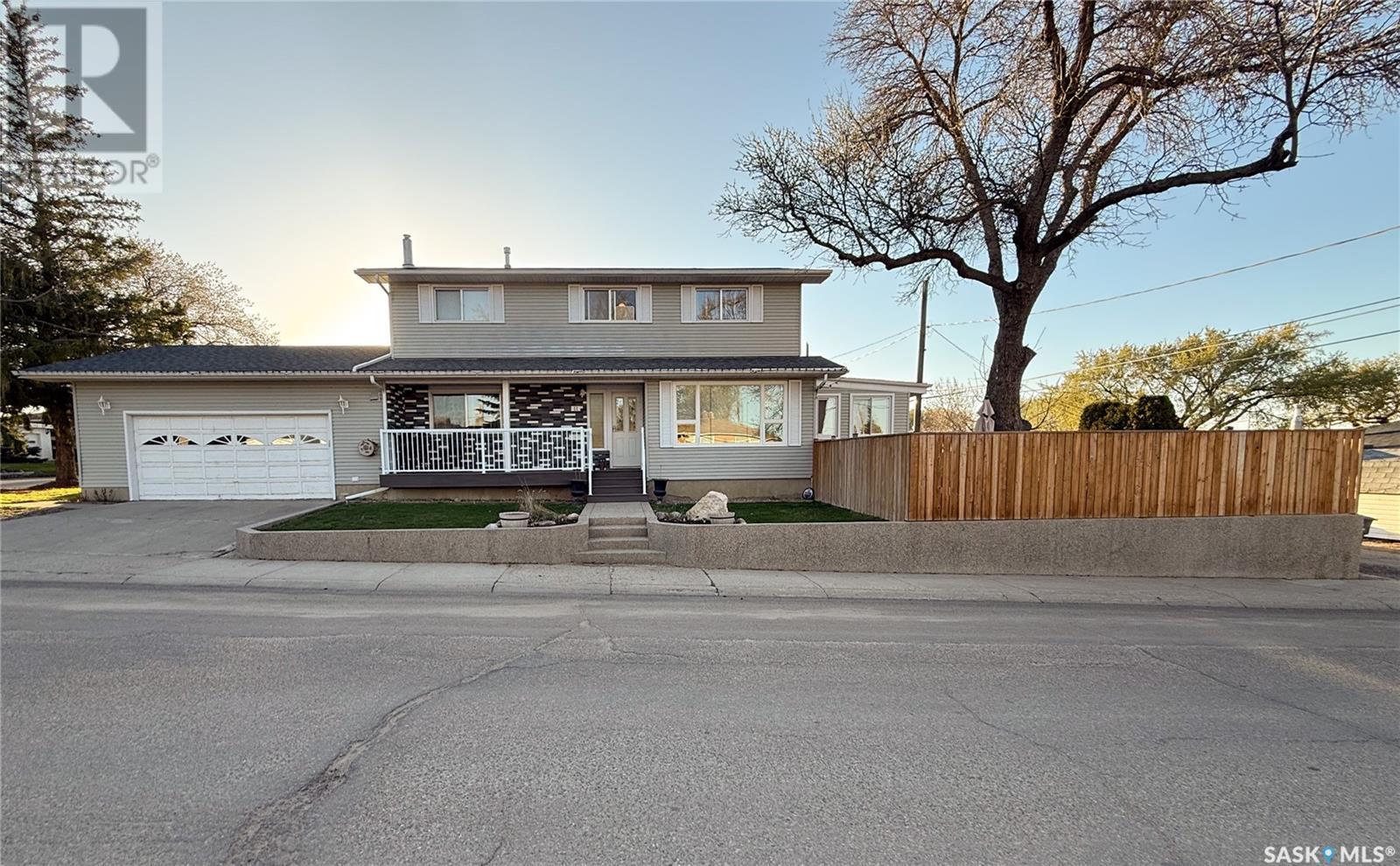 Photo 22 of 11 Conlin Drive, Swift Current SK