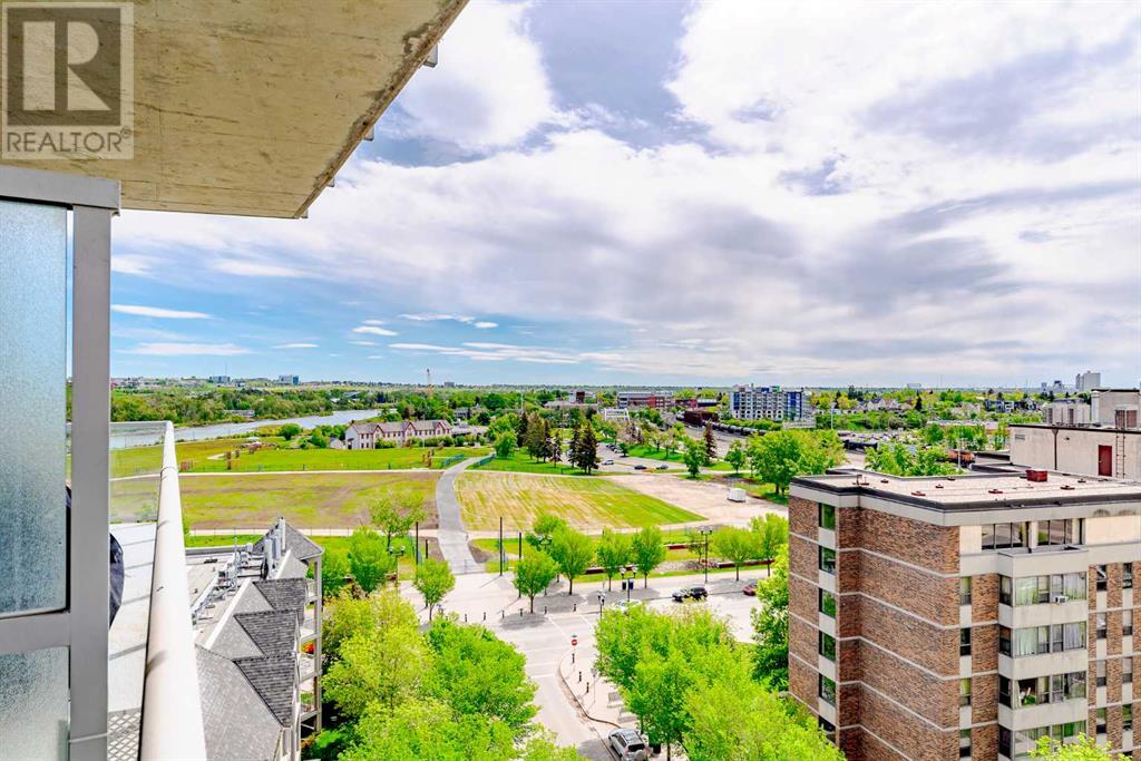 Single Family House for Sale in    Avenue SE Downtown East Village Calgary 