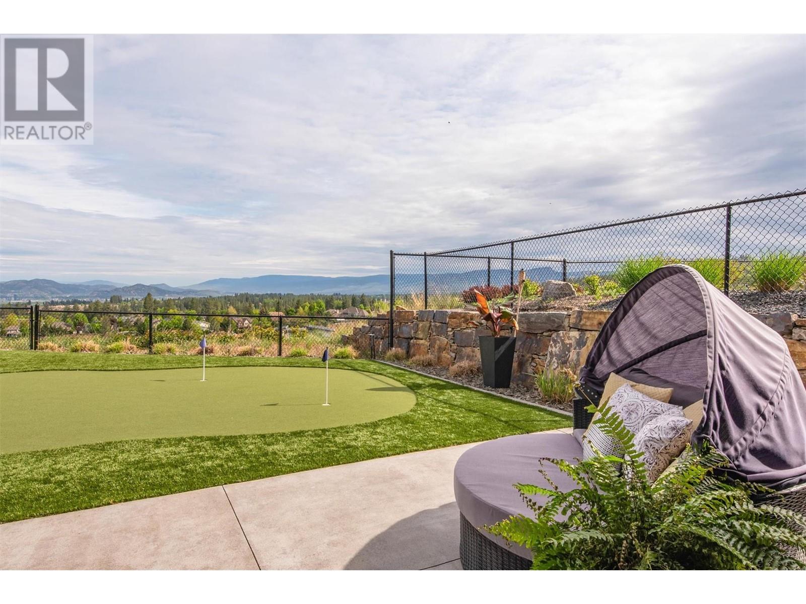 1612 Vincent Place, Kelowna