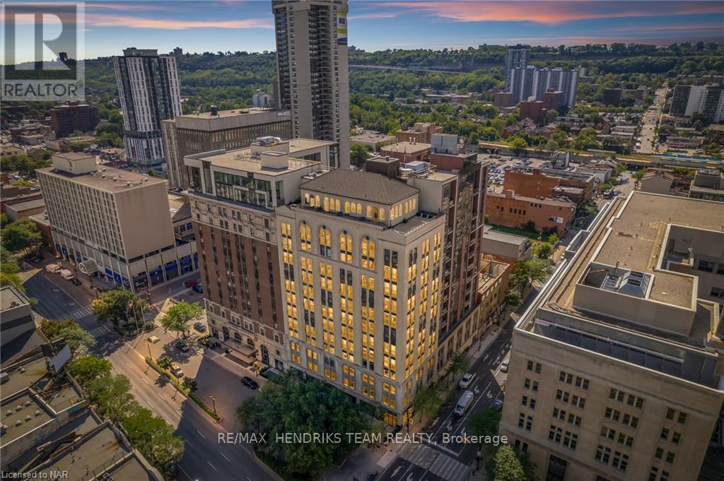 Photo 44 of Lph 10 112 King Street E, Hamilton ON