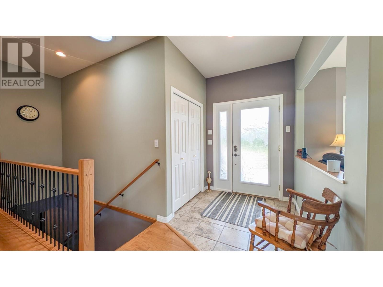 6182 HWY 3-93 Highway, Cranbrook