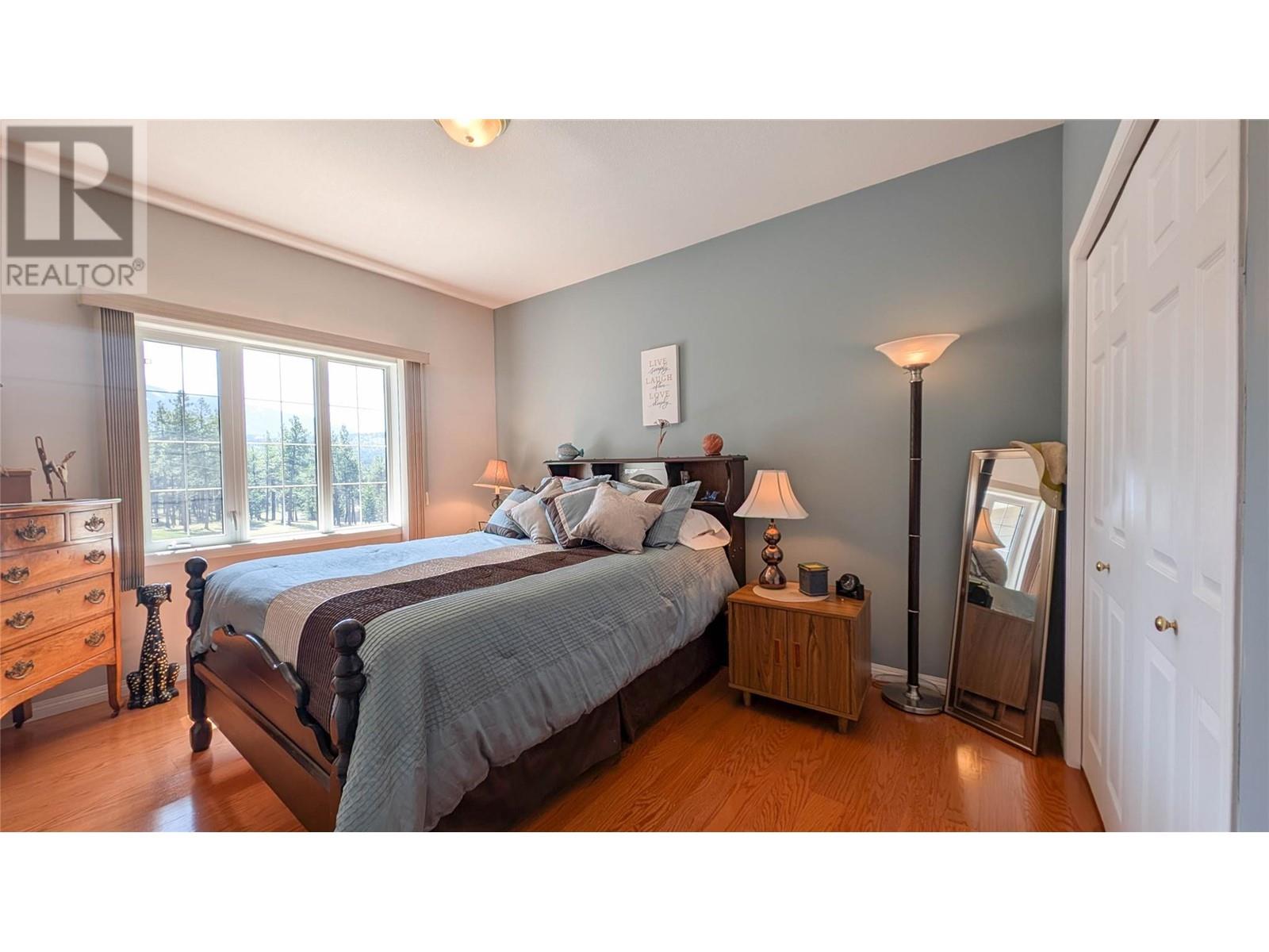 6182 HWY 3-93 Highway, Cranbrook