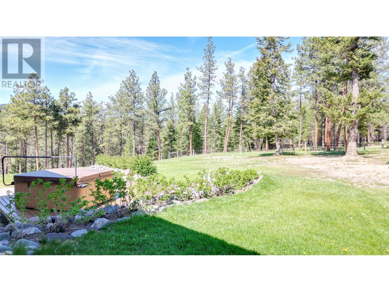 6182 HWY 3-93 Highway, Cranbrook