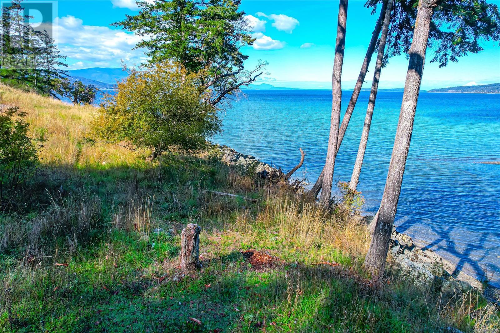  122 Narrows West Road, Salt Spring