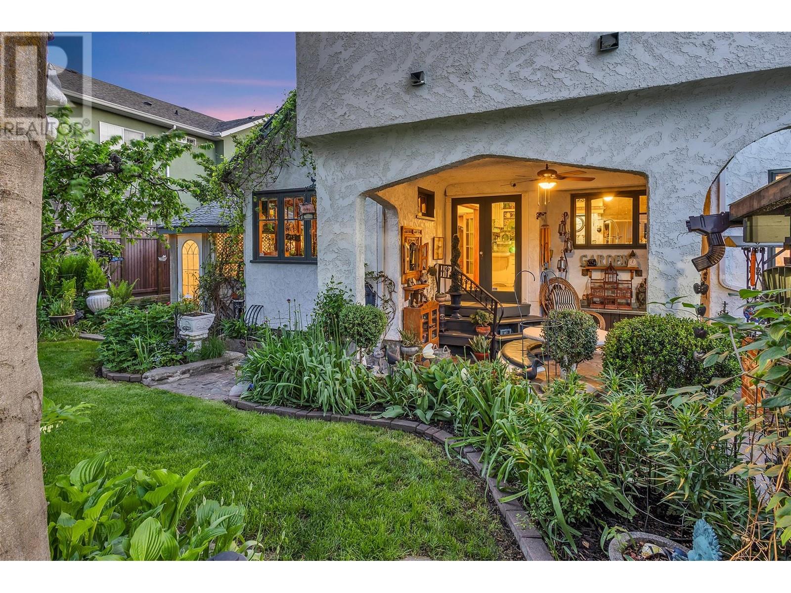  1064 Fairview Road, Penticton