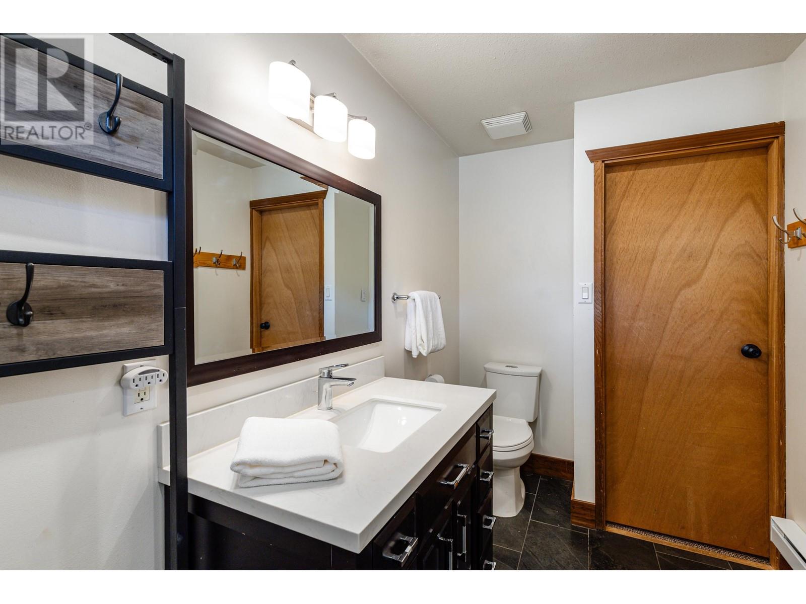 18 6125 EAGLE DRIVE, Whistler