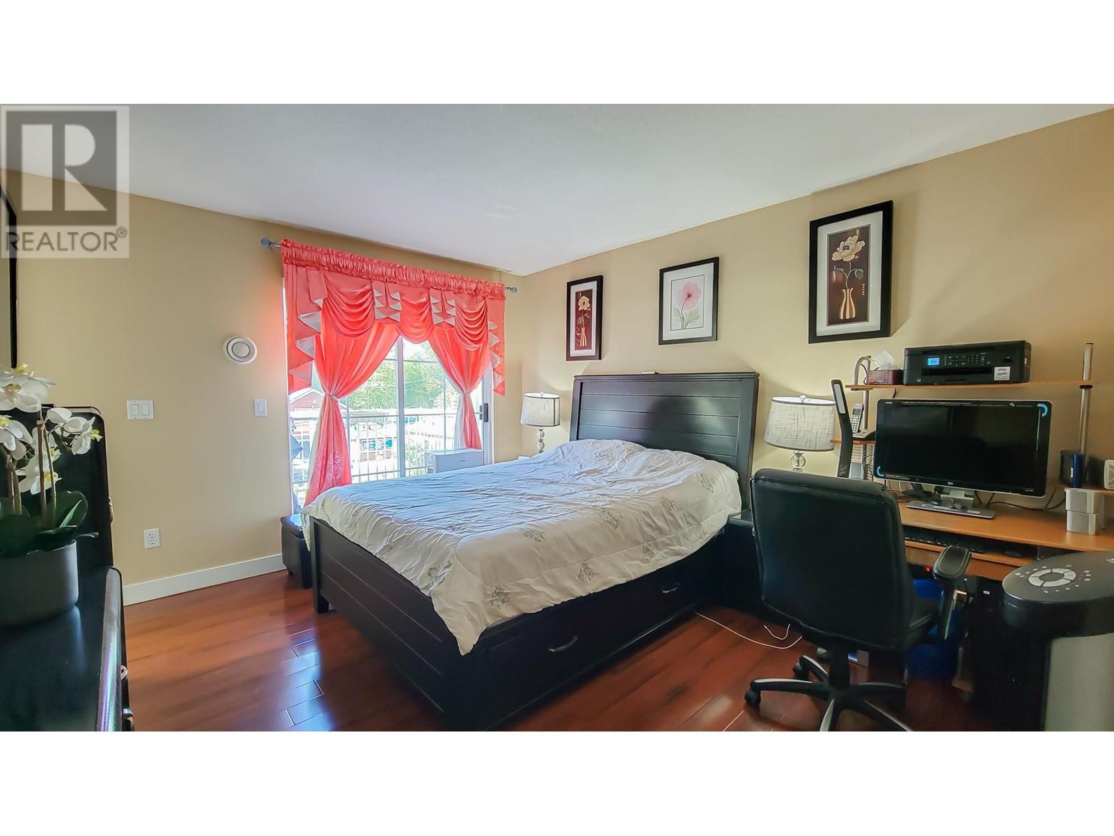 304 2678 DIXON STREET, Port Coquitlam real estate listing R3000305