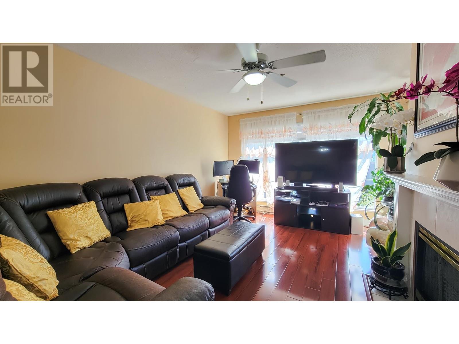 304 2678 DIXON STREET, Port Coquitlam real estate listing R3000305