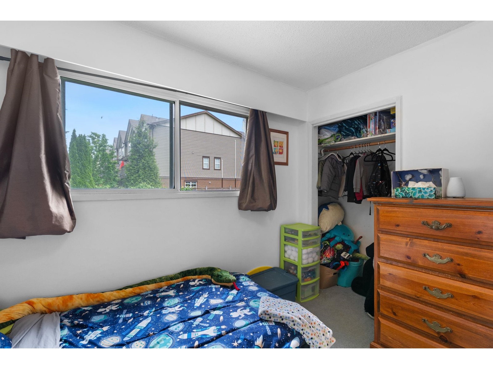 Photo 15 of 33847 Fern Street, Abbotsford BC