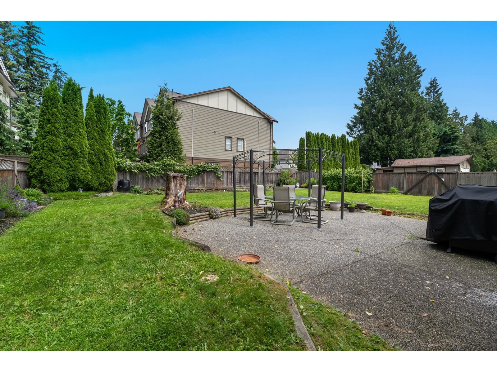 Photo 35 of 33847 Fern Street, Abbotsford BC