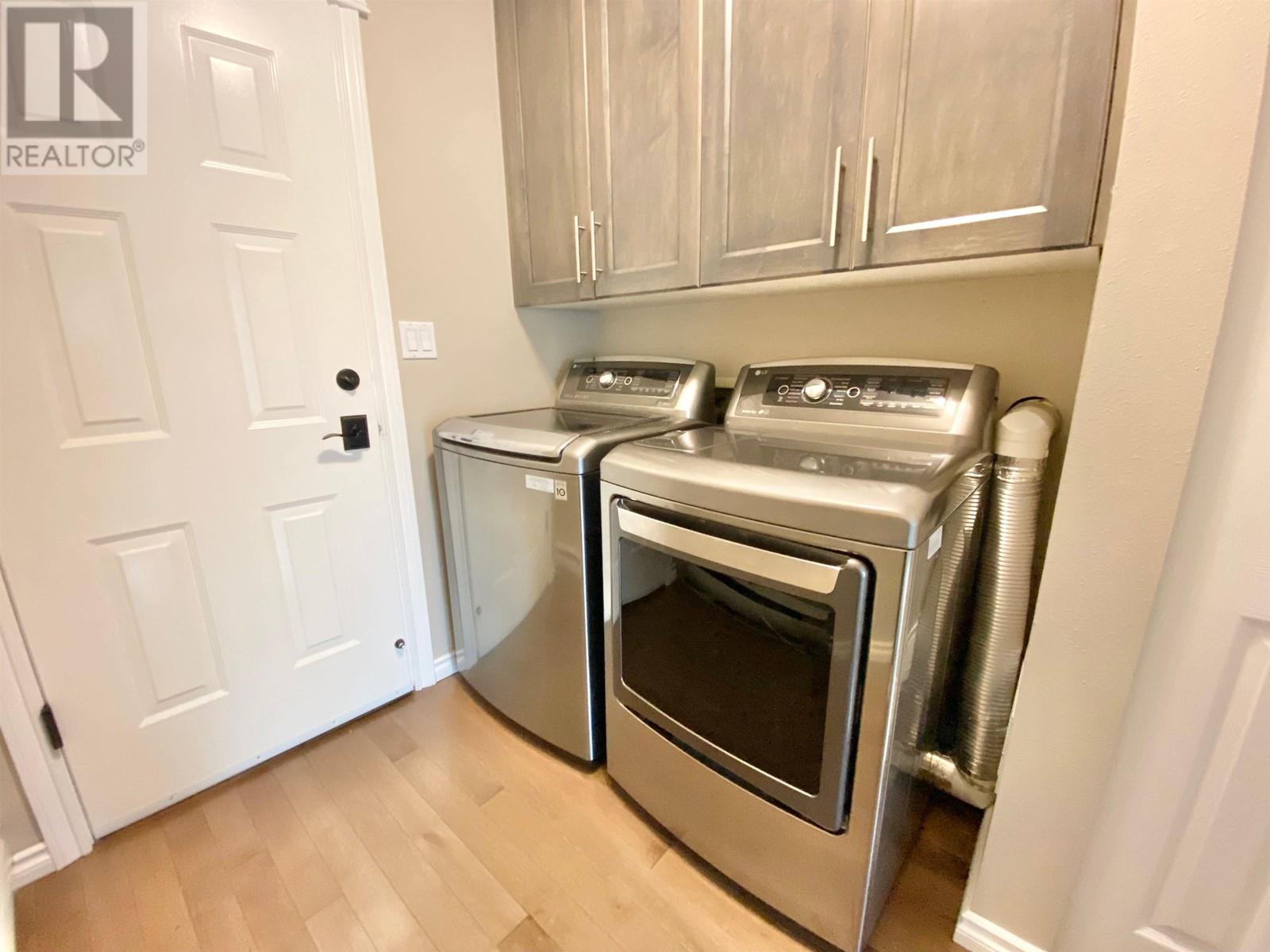 1650 MACDONALD PLACE, Squamish