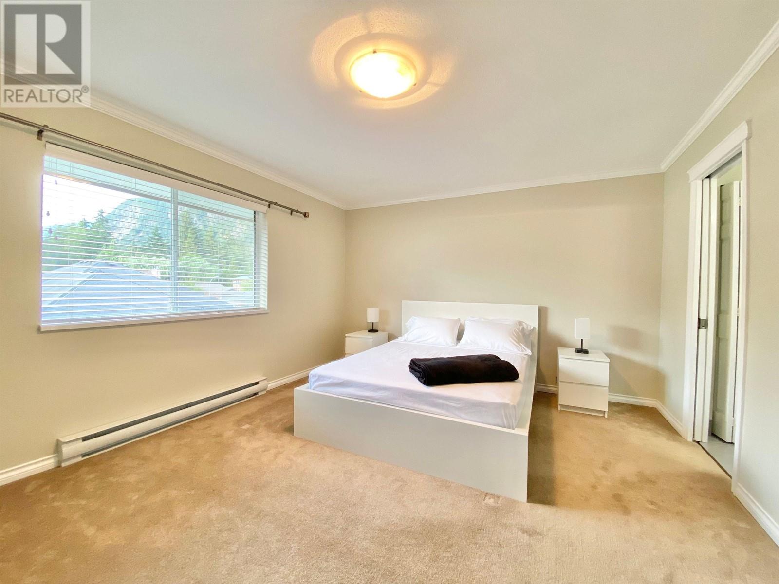 1650 MACDONALD PLACE, Squamish