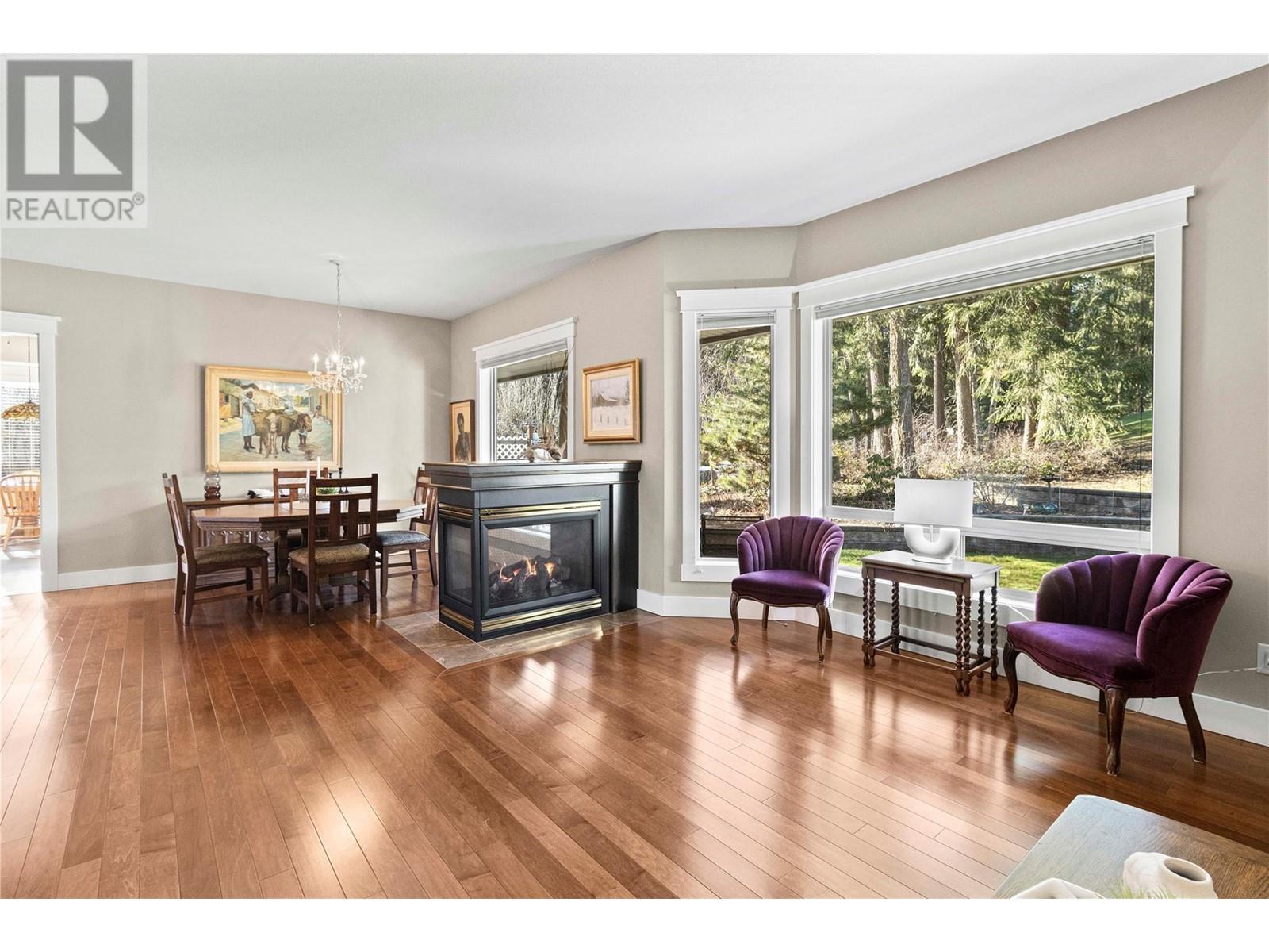 2742 Golf Course Drive, Blind Bay