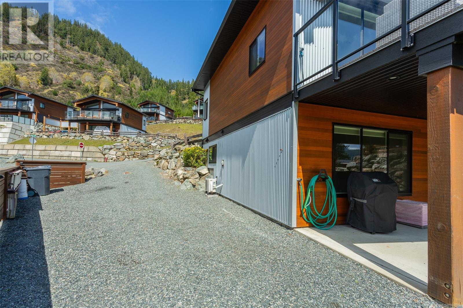 7420 Cottage Way, Lake Cowichan