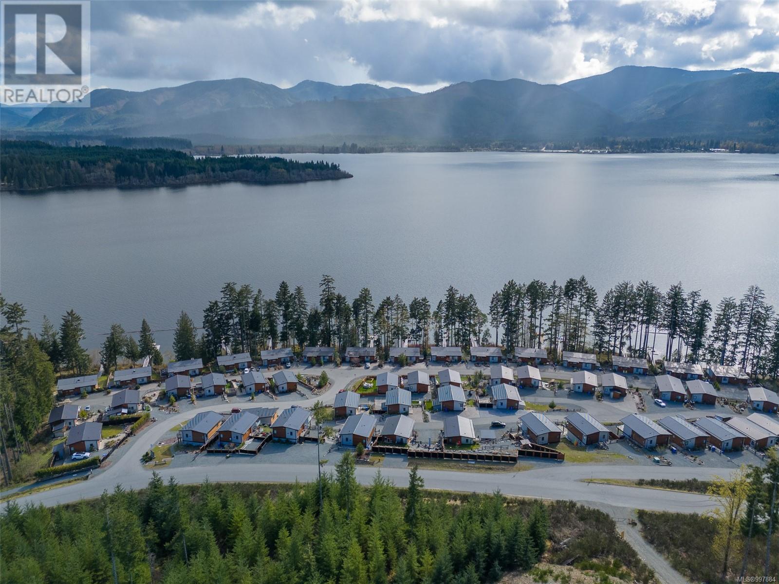 7420 Cottage Way, Lake Cowichan