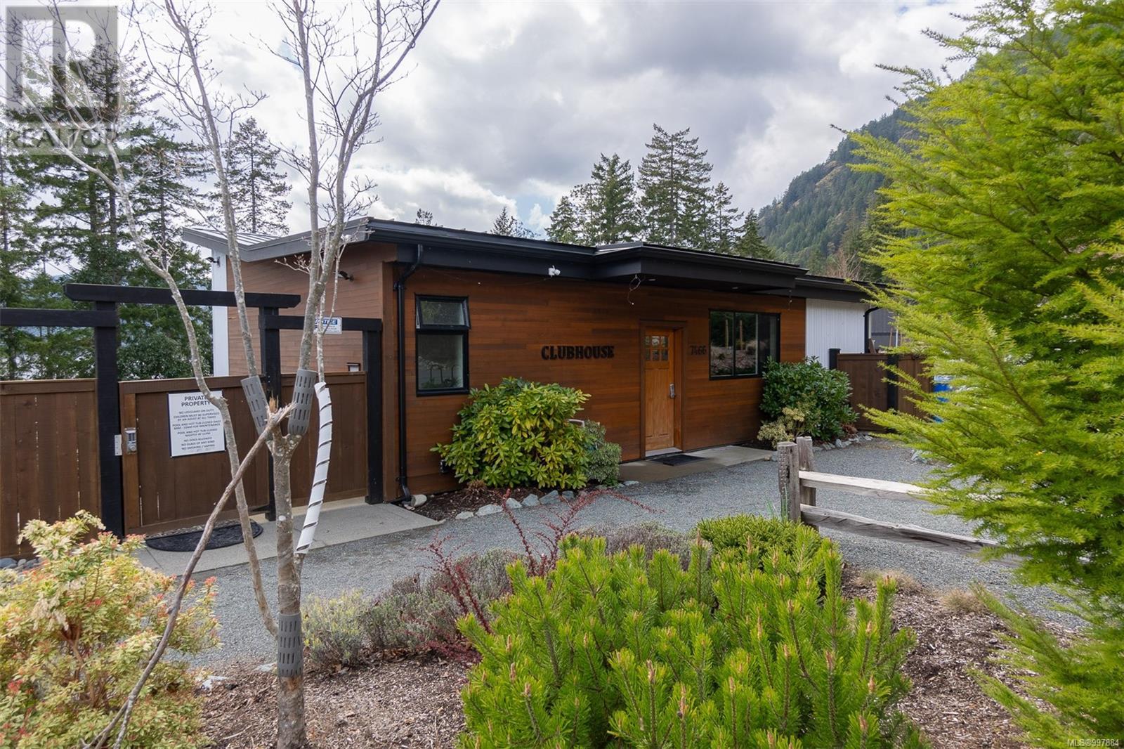 7420 Cottage Way, Lake Cowichan