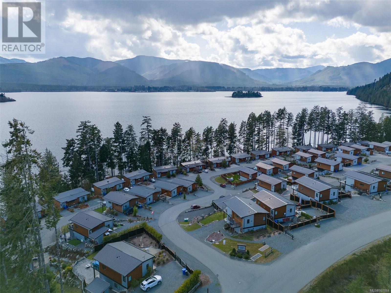 7420 Cottage Way, Lake Cowichan