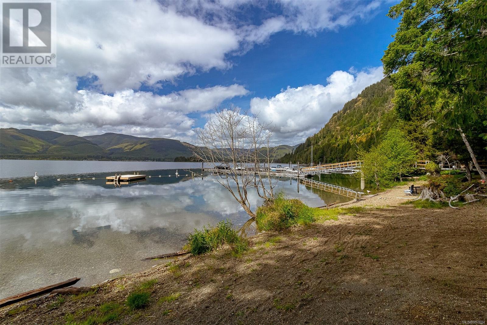 7420 Cottage Way, Lake Cowichan