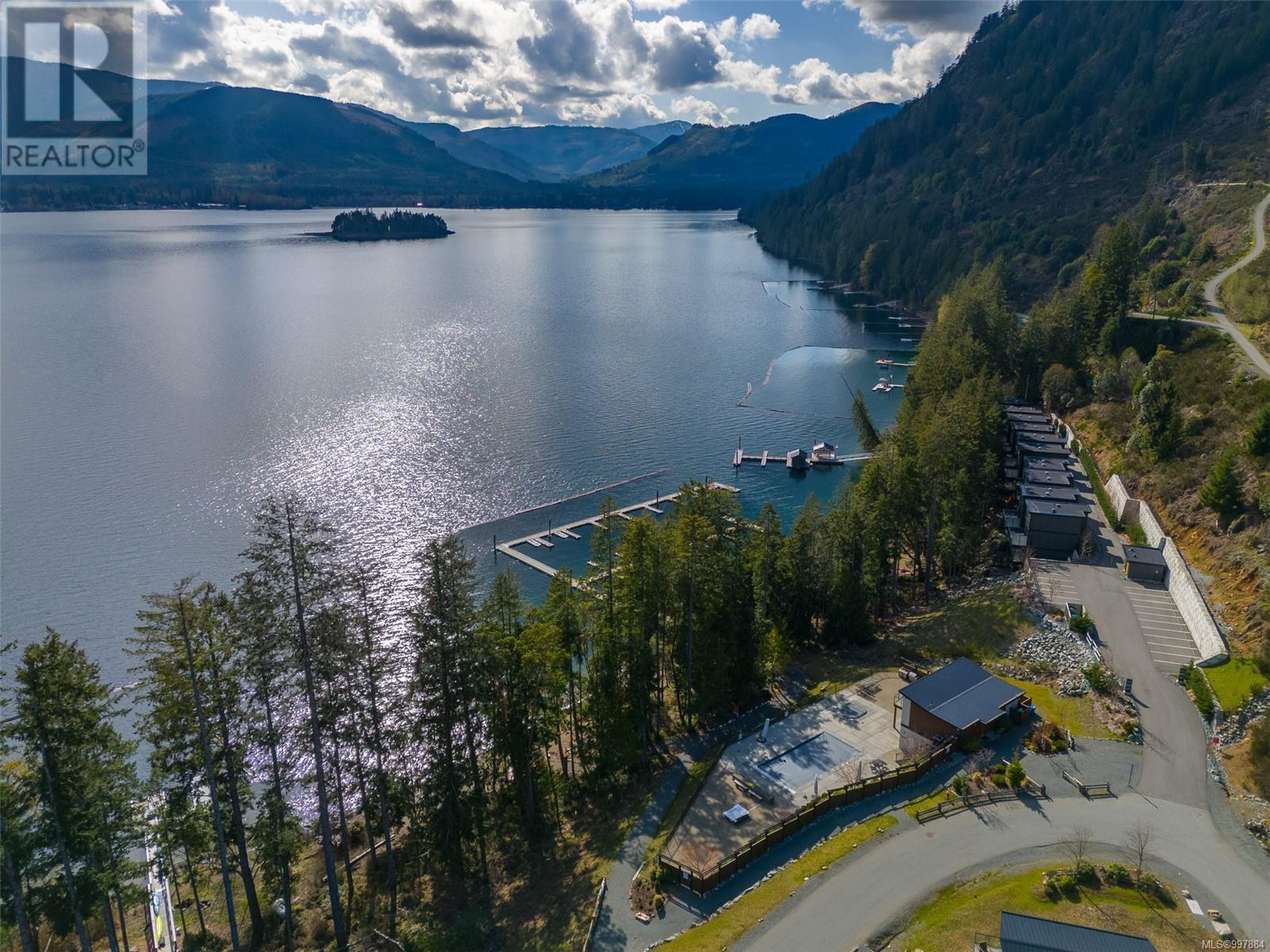 7420 Cottage Way, Lake Cowichan