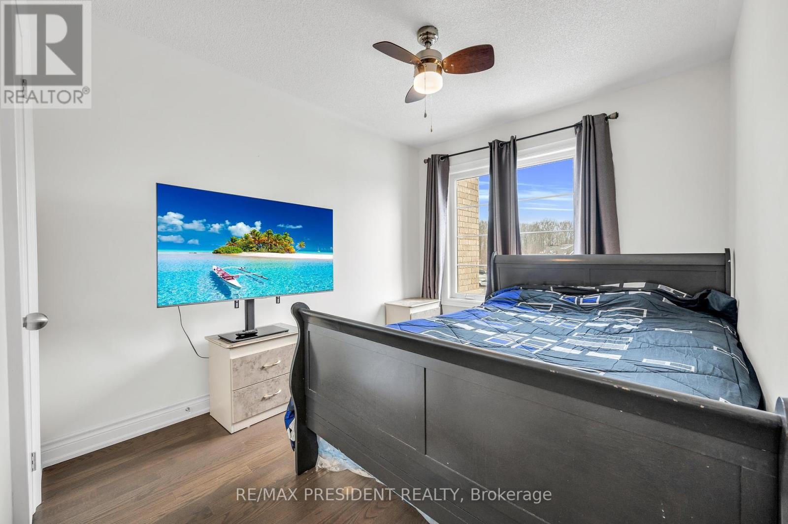 8575 FINANCIAL DRIVE - 32