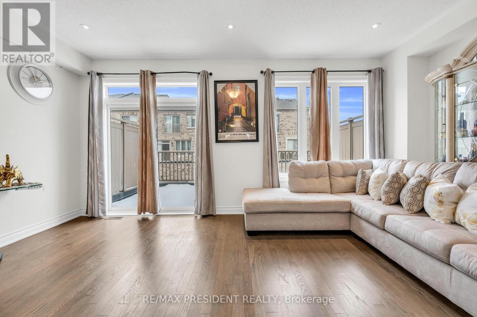 8575 FINANCIAL DRIVE - 24
