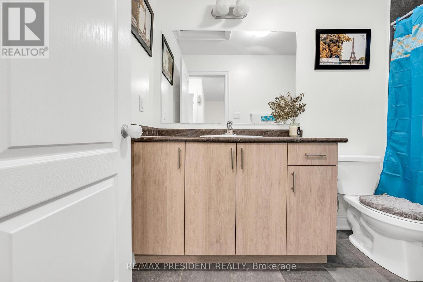 8575 FINANCIAL DRIVE - 34