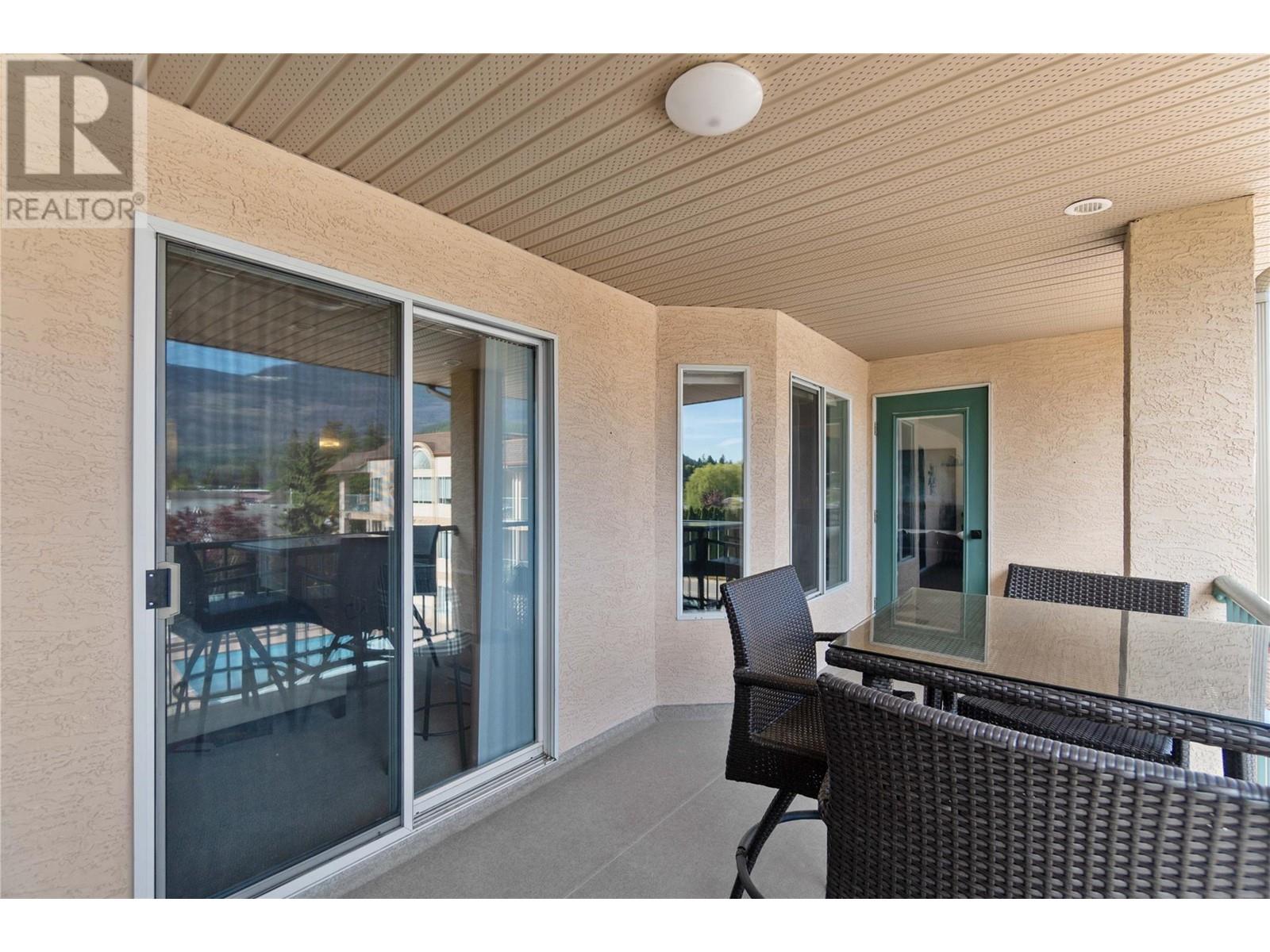 1002 Riverside Avenue Unit# 313, Sicamous