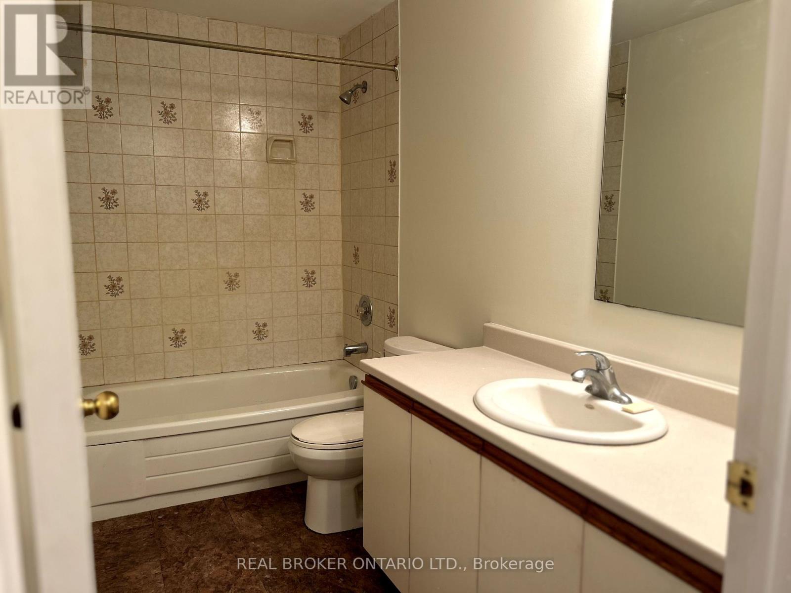 Photo 10 of 110 105 Asa Street, North Grenville ON