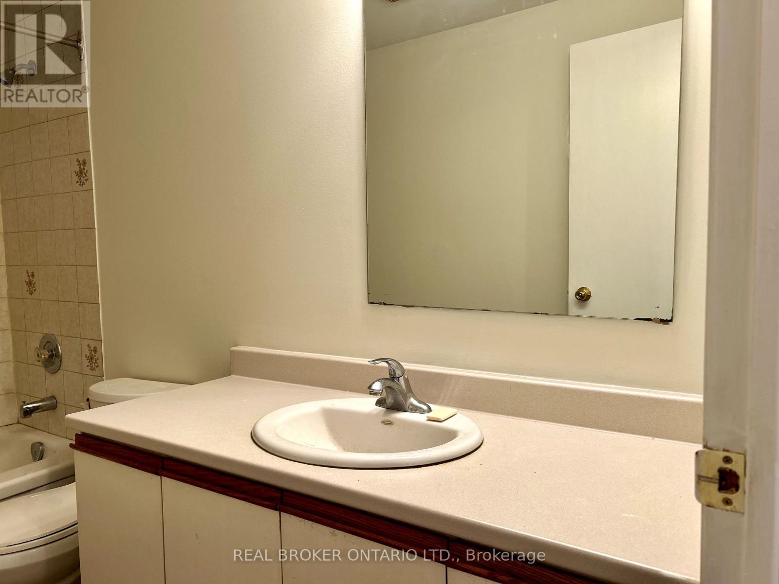 Photo 11 of 110 105 Asa Street, North Grenville ON