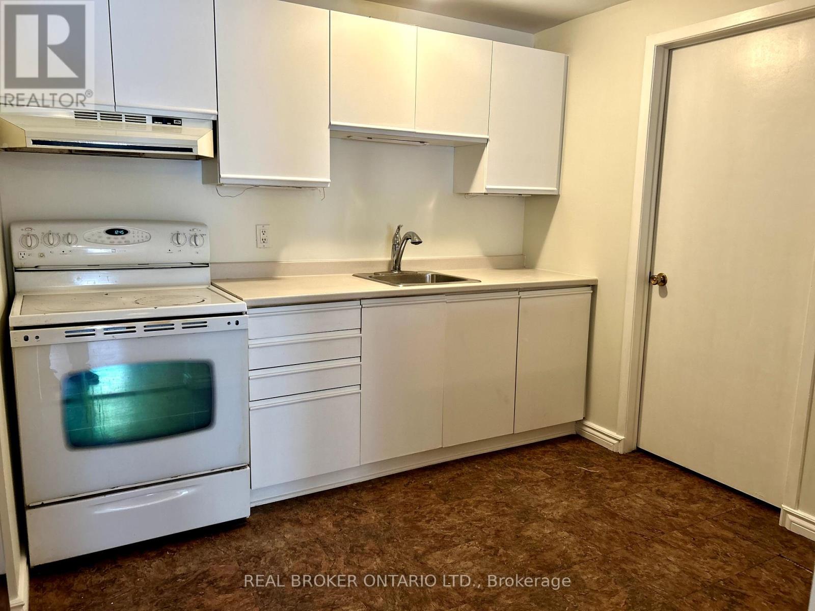 Photo 8 of 110 105 Asa Street, North Grenville ON