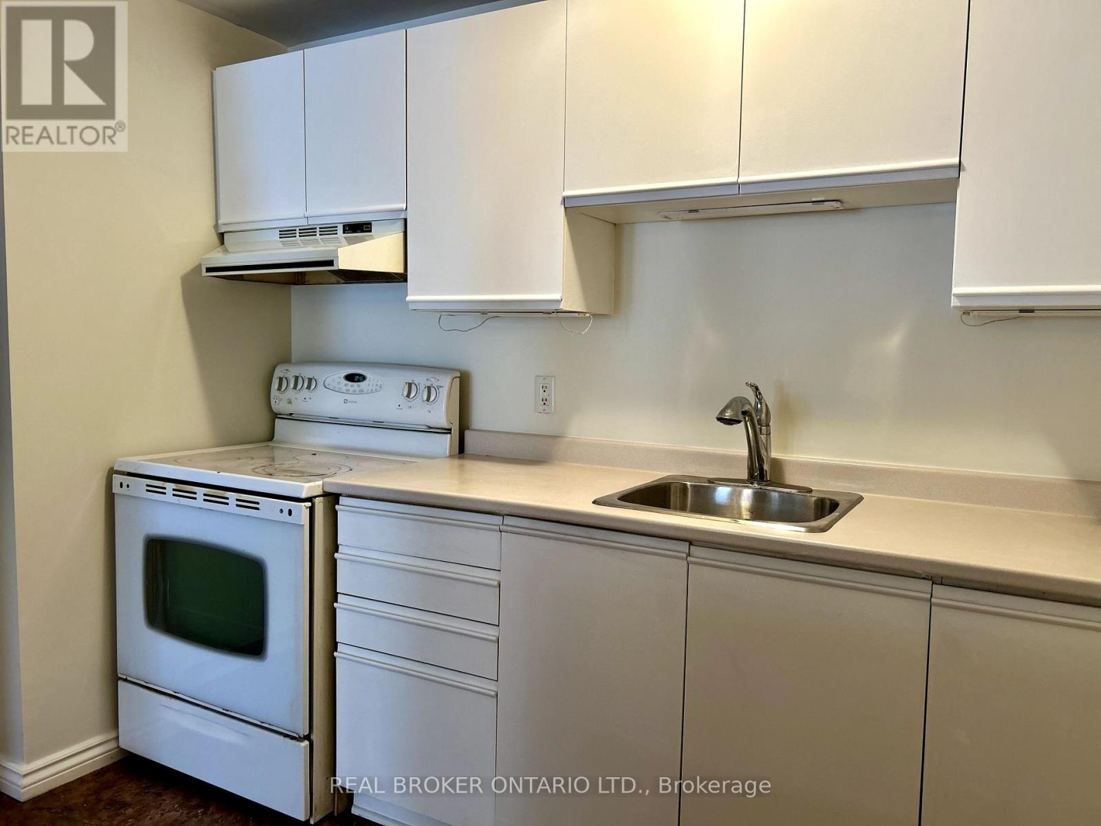 Photo 9 of 110 105 Asa Street, North Grenville ON